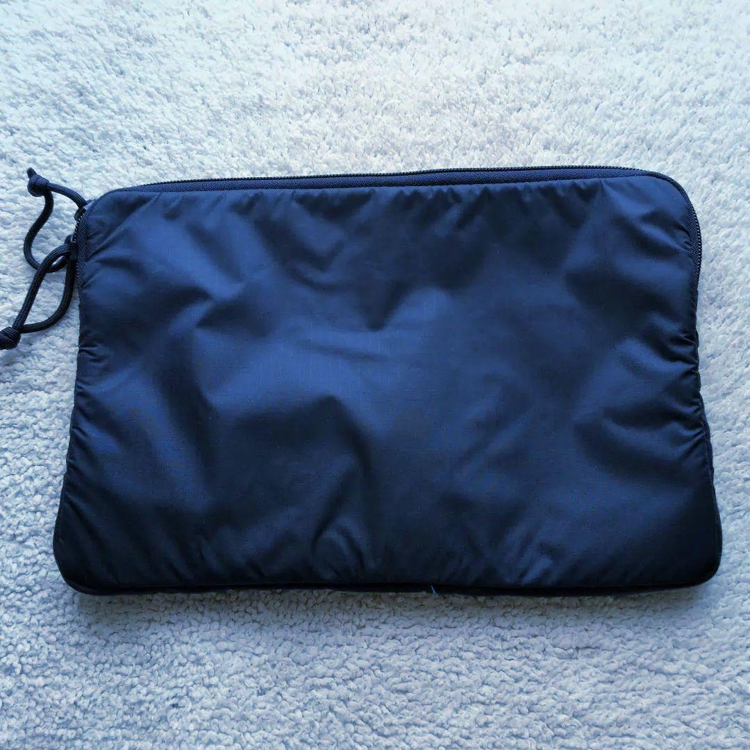 ブリーフィング　クラッチバッグ　タブレットケース