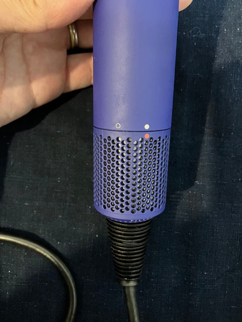 【人気色☀︎美品】dyson ダイソン ヘアドライヤー メンテ品 HD15