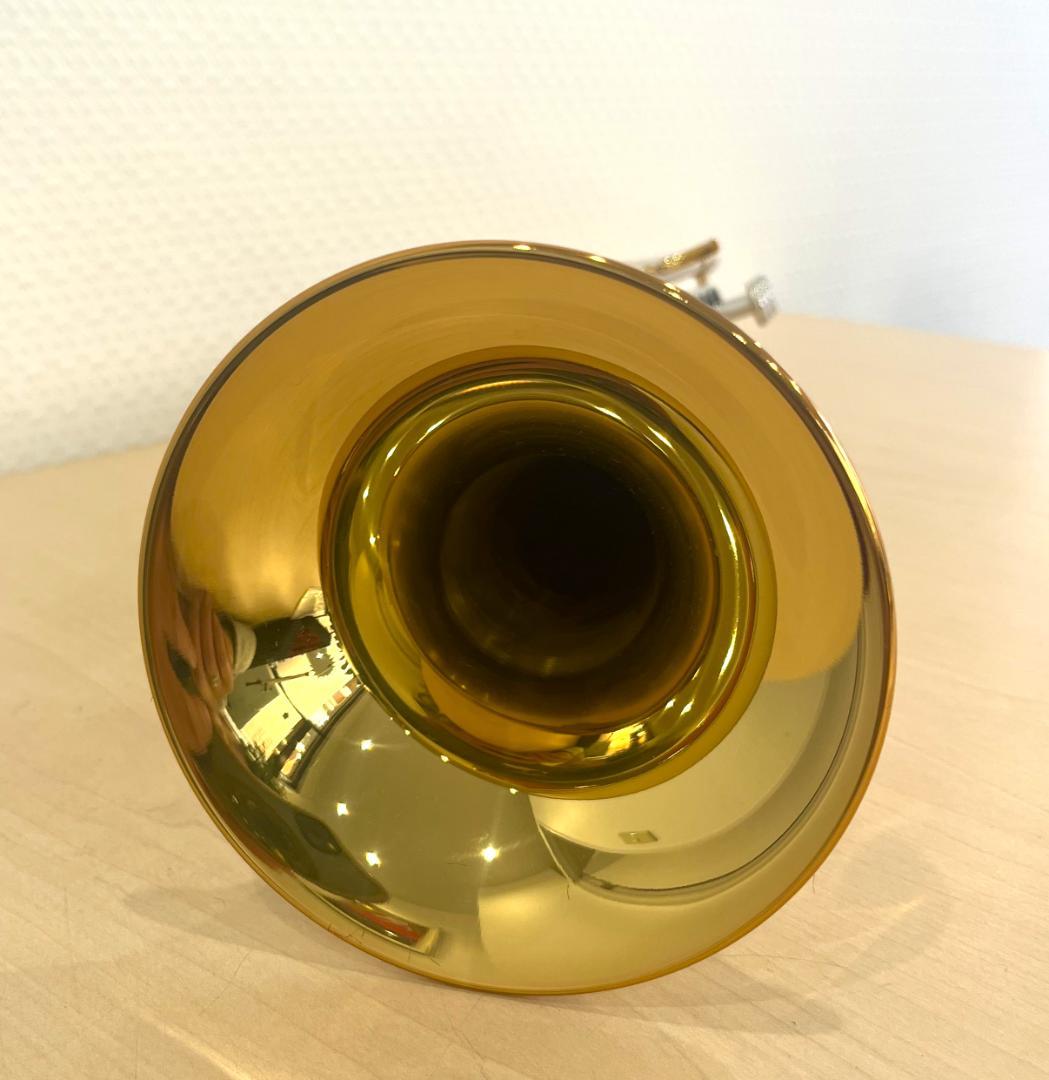 極美品/動作品 YAMAHAトランペット YTR-1335 ヤマハ　ケース付