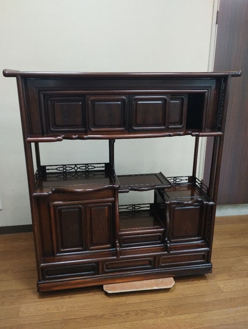 y　茶箪笥　アンティーク　飾り棚　黒檀