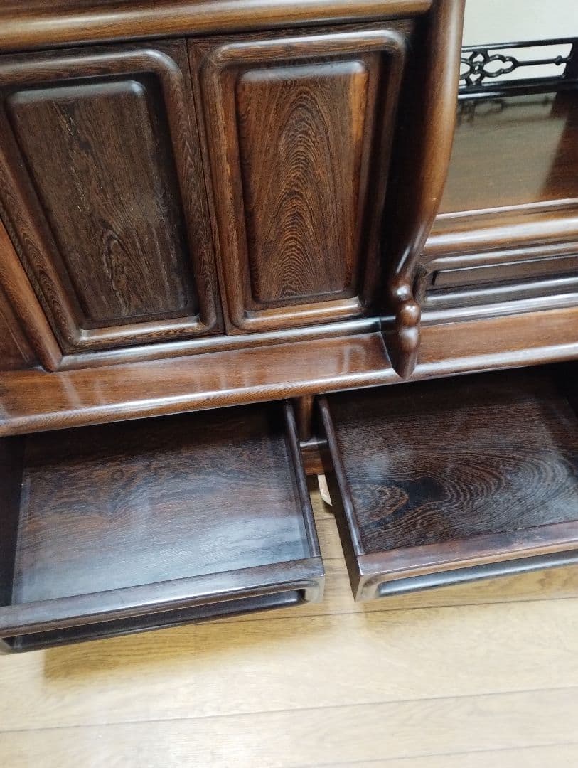 y　茶箪笥　アンティーク　飾り棚　黒檀