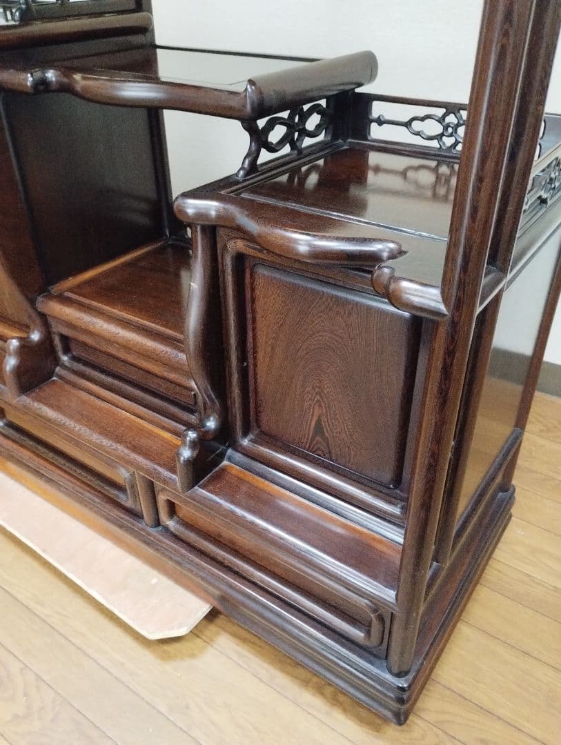 y　茶箪笥　アンティーク　飾り棚　黒檀