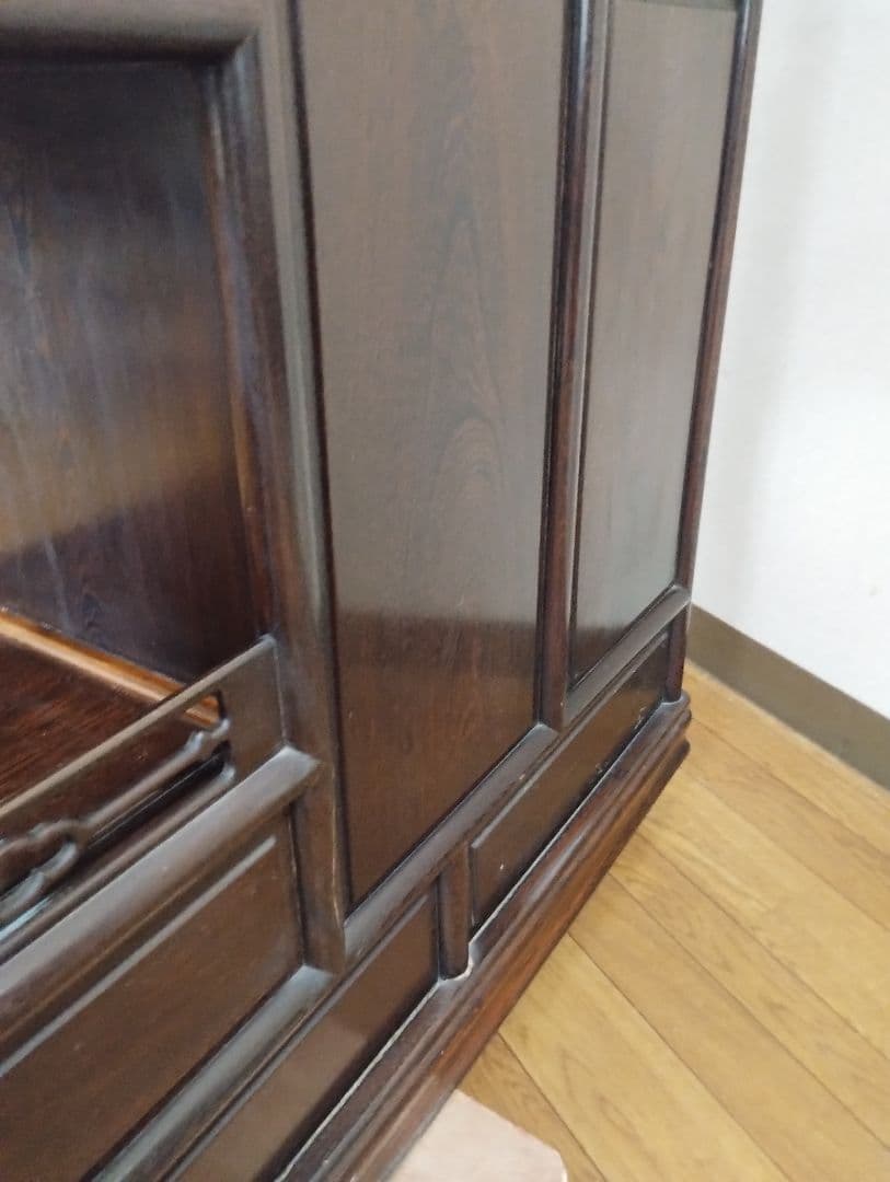 y　茶箪笥　アンティーク　飾り棚　黒檀