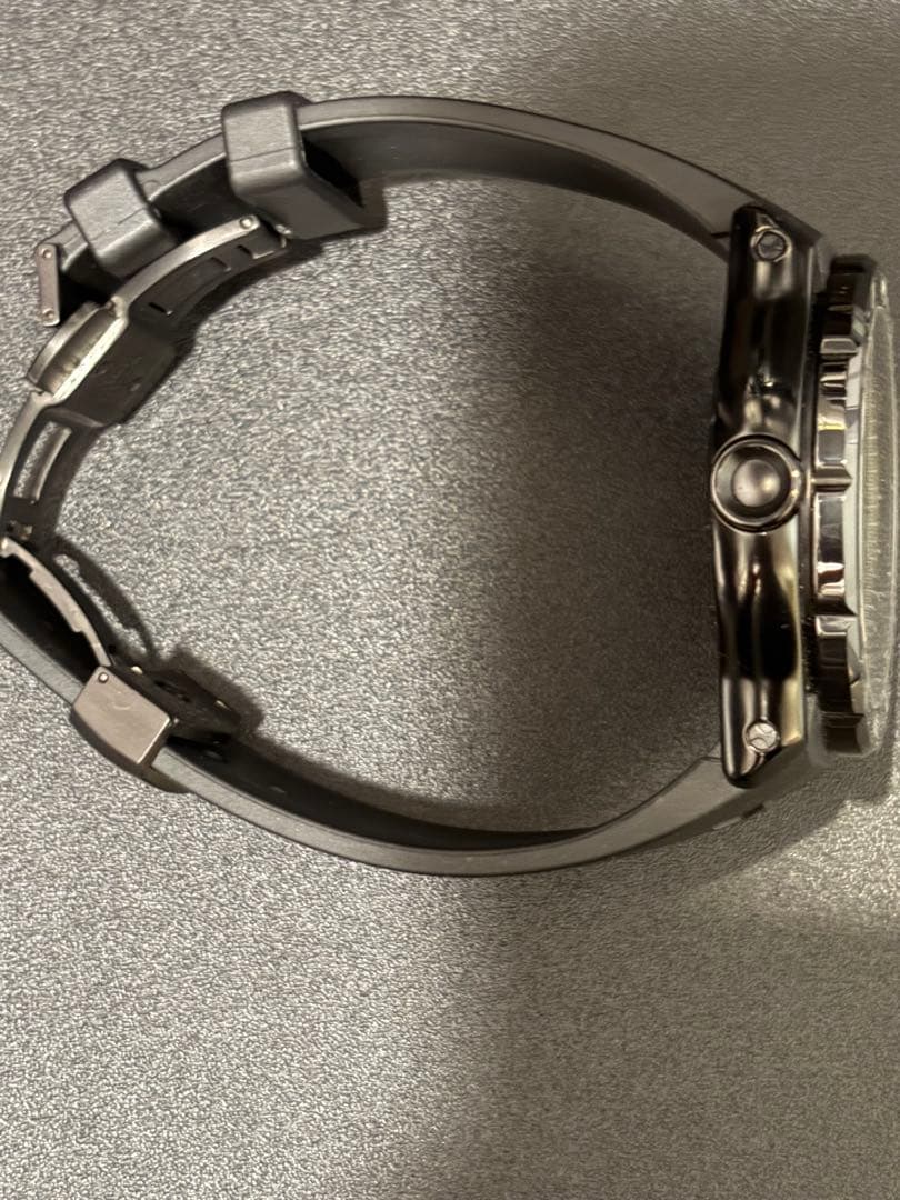 フ*モ様 【美品】EDOX クロノグラフ クロノオフショア1 カモフラ 迷彩 限