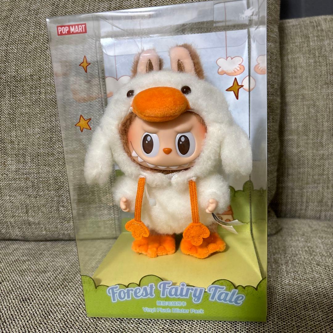 ラブブLABUBU 中国限定一つとcrybaby一つ