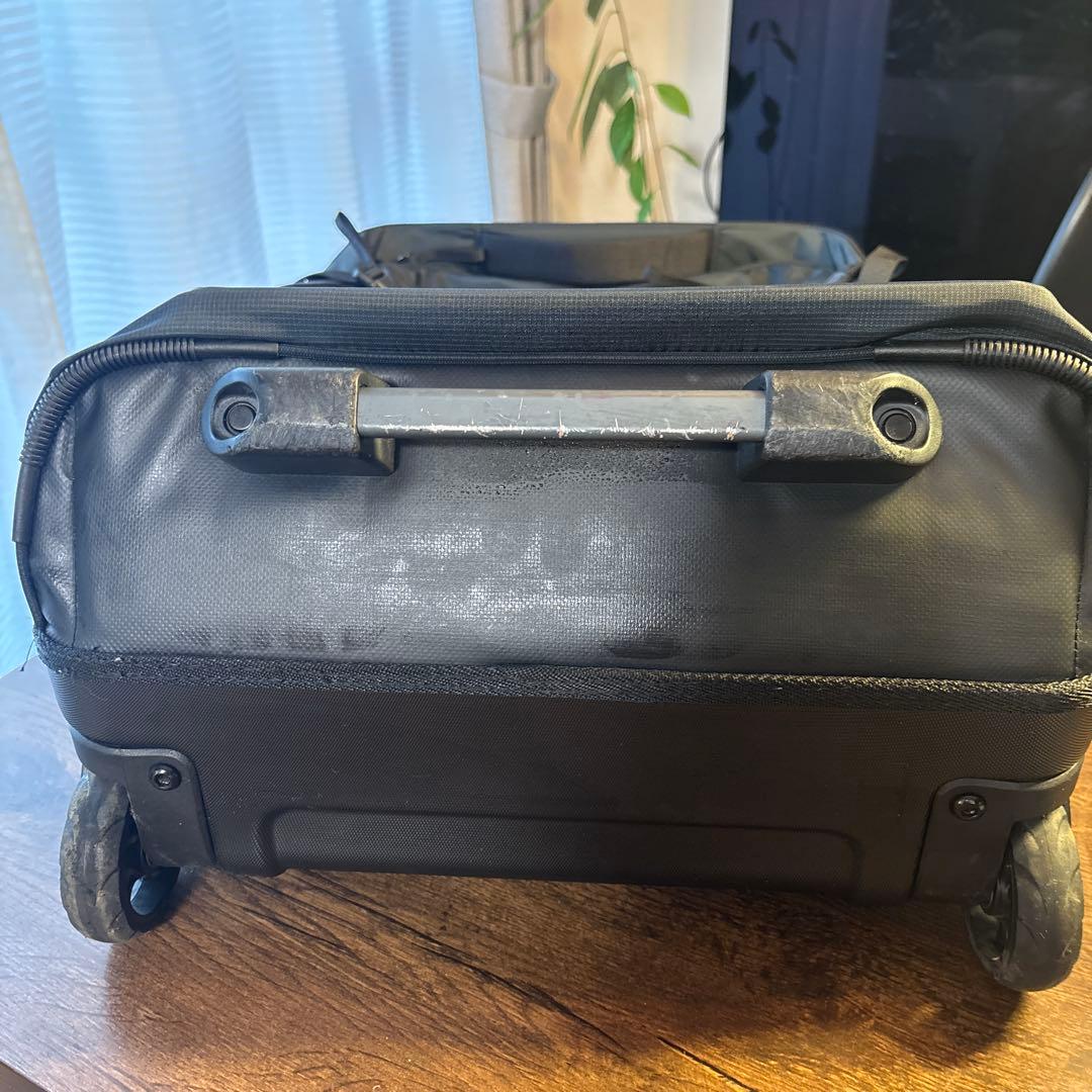 【週末セール】 mont-bell トラベルバッグ　ウィーリーバッグ60