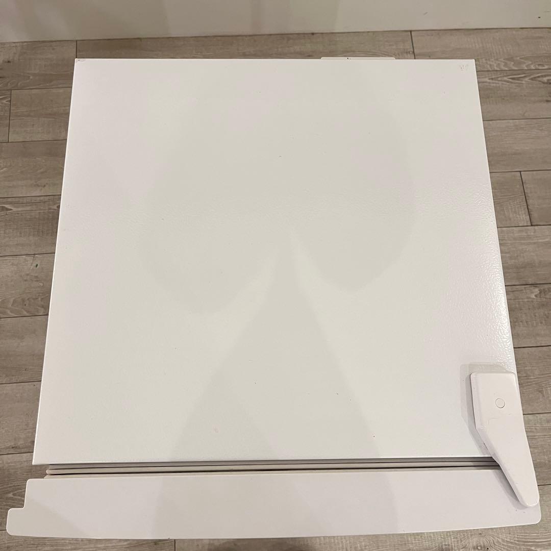 w*h様 ALLEGIA アレジア 61L 家庭用冷凍庫 2021年