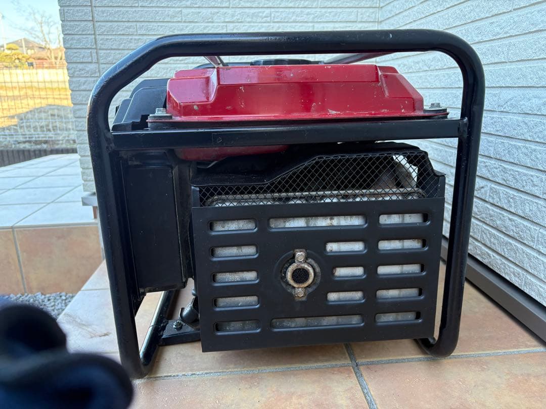 HPG INVERTER 3000i 発電機　ワキタ　インバーター