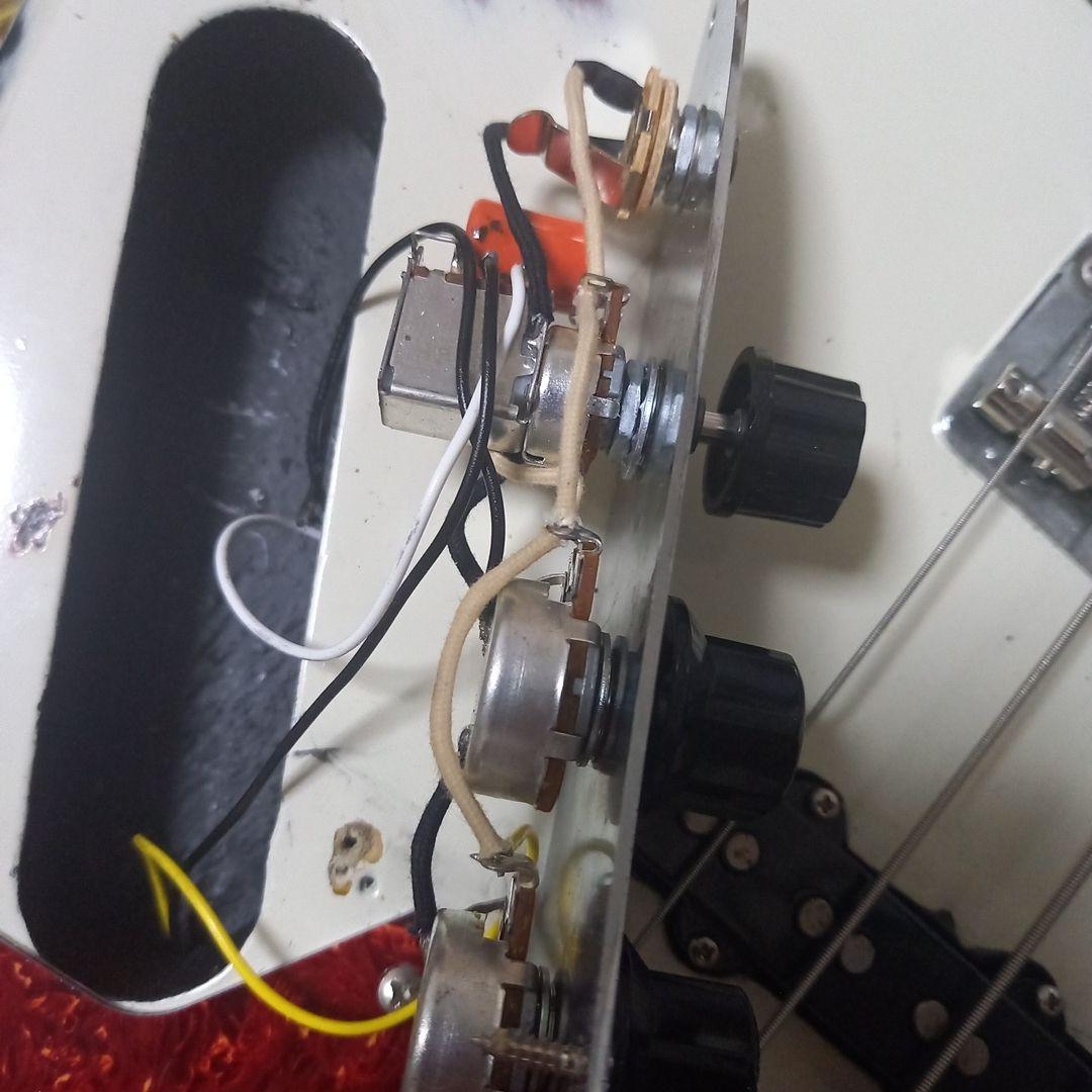 マルチレイヤー　コンポーネント　ジャズベース　ハードレリック　マッチングヘッド