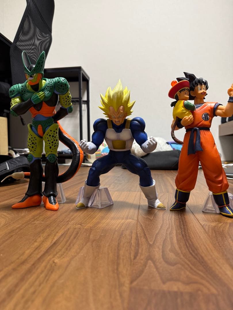 ドラゴンボール フィギュア セル ベジータ 悟空