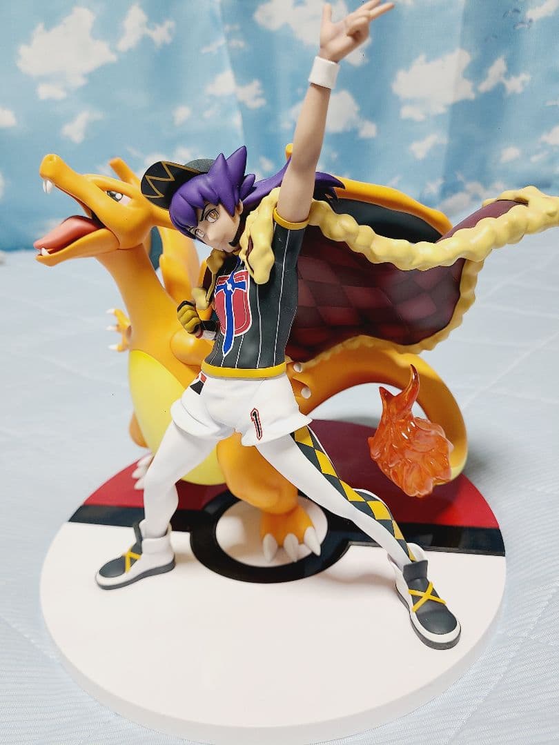 即購入可　ポケットモンスター　ダンデ&リザードン　フィギュア　中古品