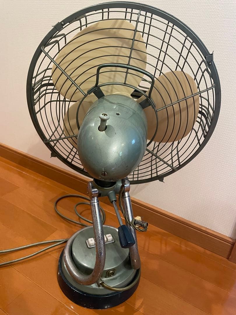 MITSUBISHI レトロ扇風機　DM-12L？