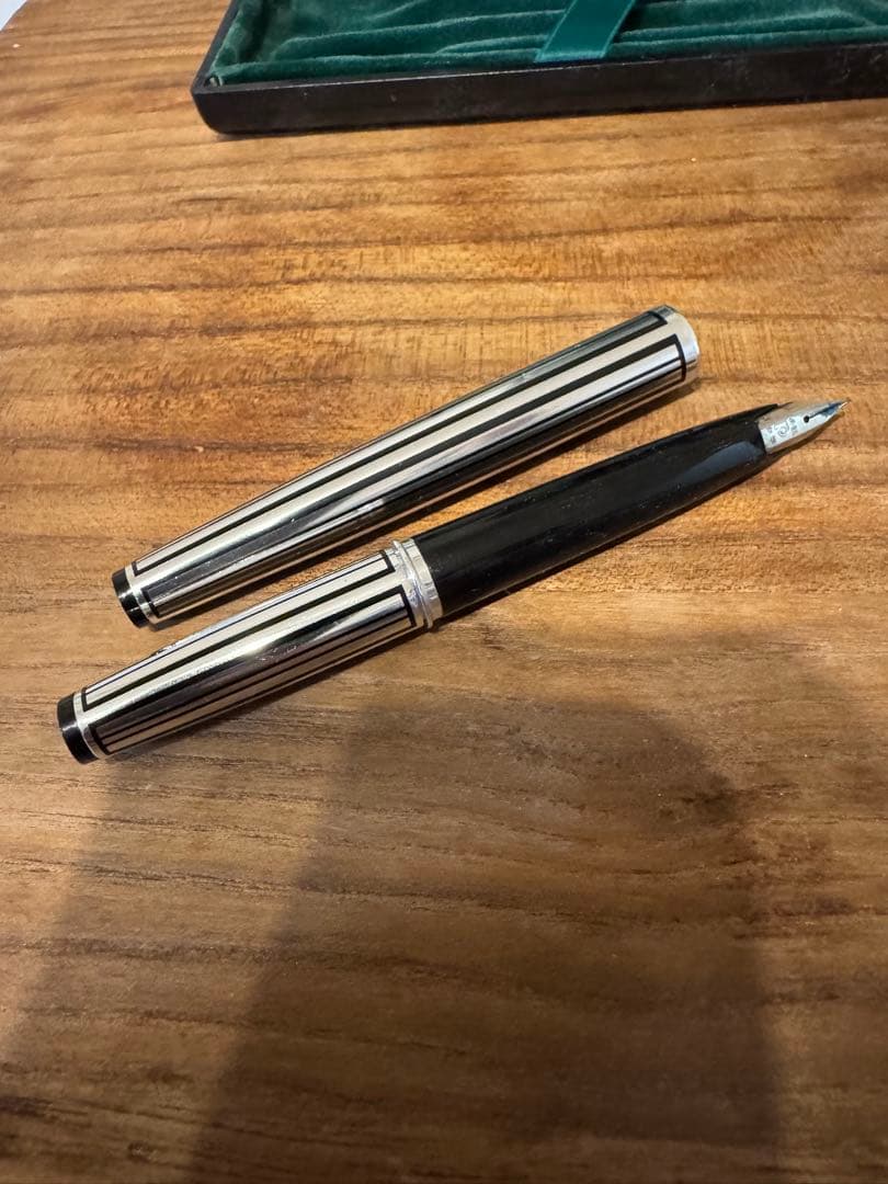 PLATINUM プラチナ万年筆 18K-WG金ペン 箱付美品 750