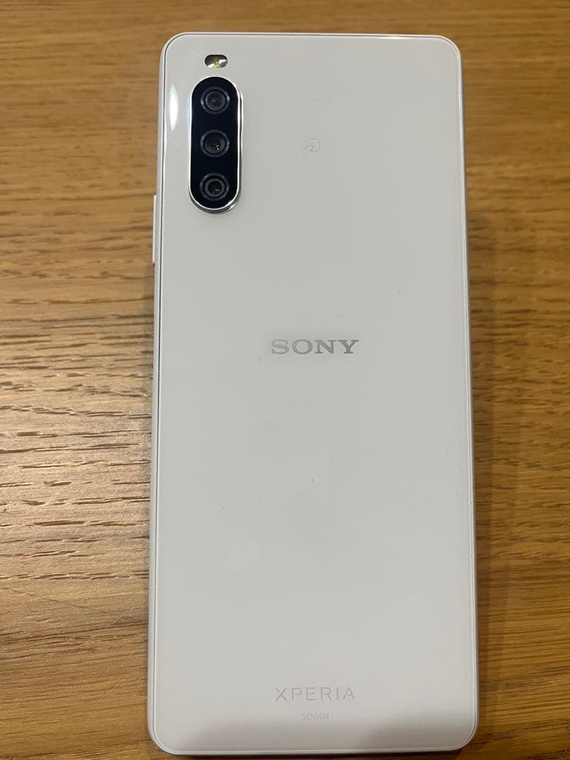 SONY XPERIA ホワイト