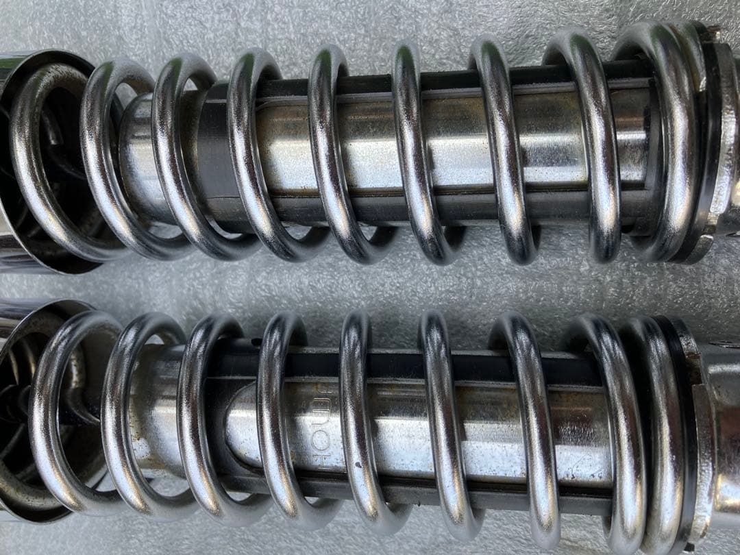 xlh883h 純正リアサスペンション