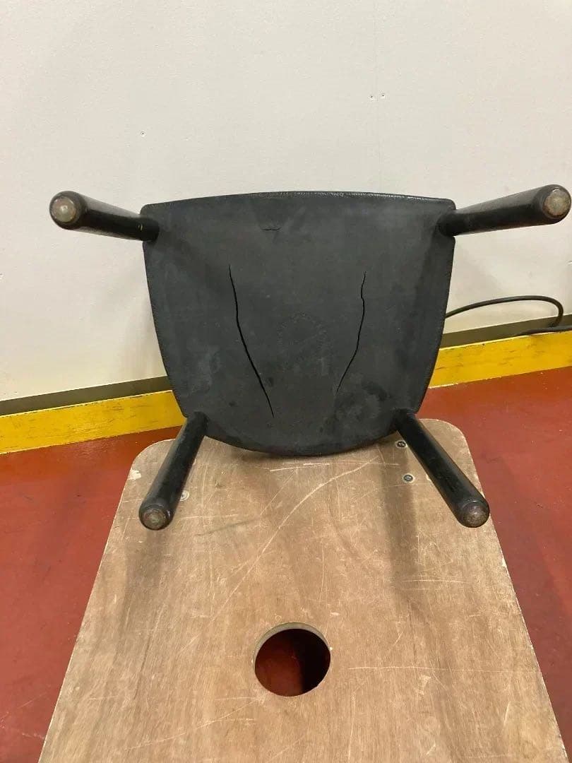 カッシーナ　レオナルドアームチェア