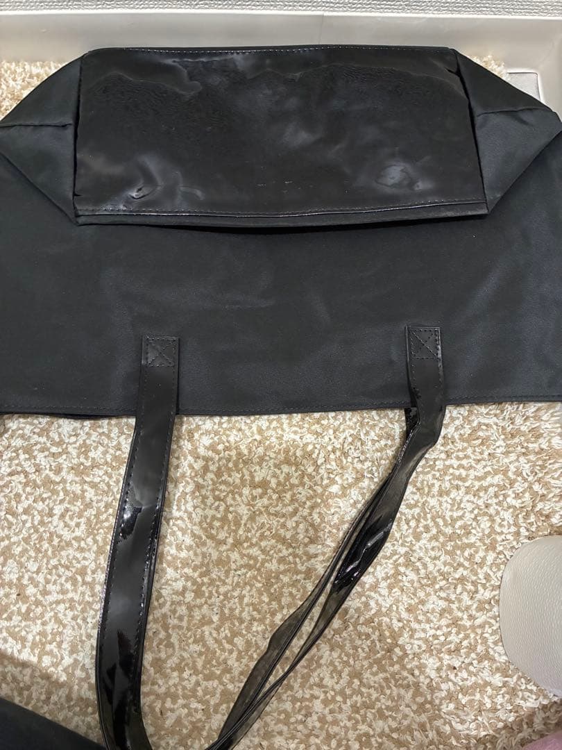 CHANEL ブラック ロゴ トートバッグ　シャネルトートバッグ