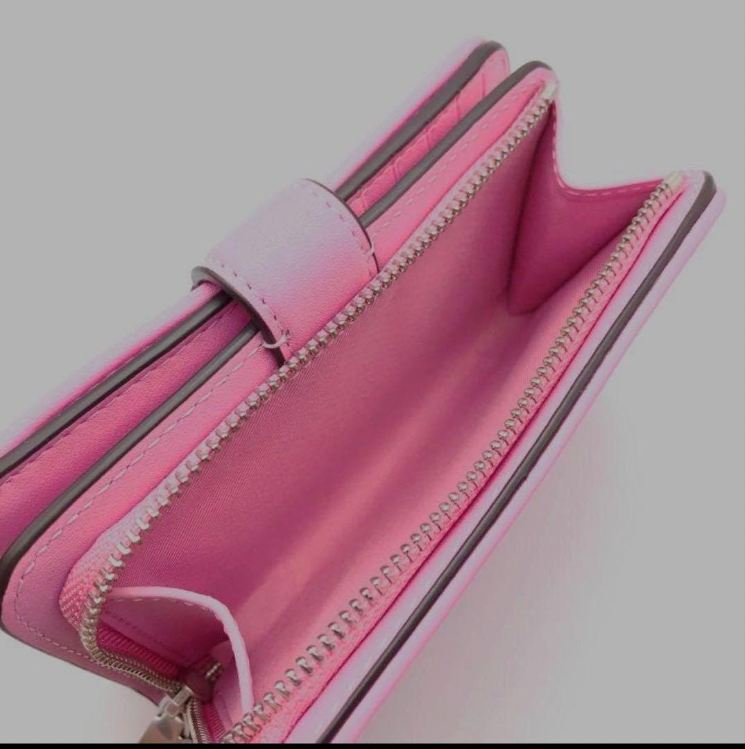 COACHコーチタビー ミディアム ウォレット 二つ折り財布.ビビッド ピンク