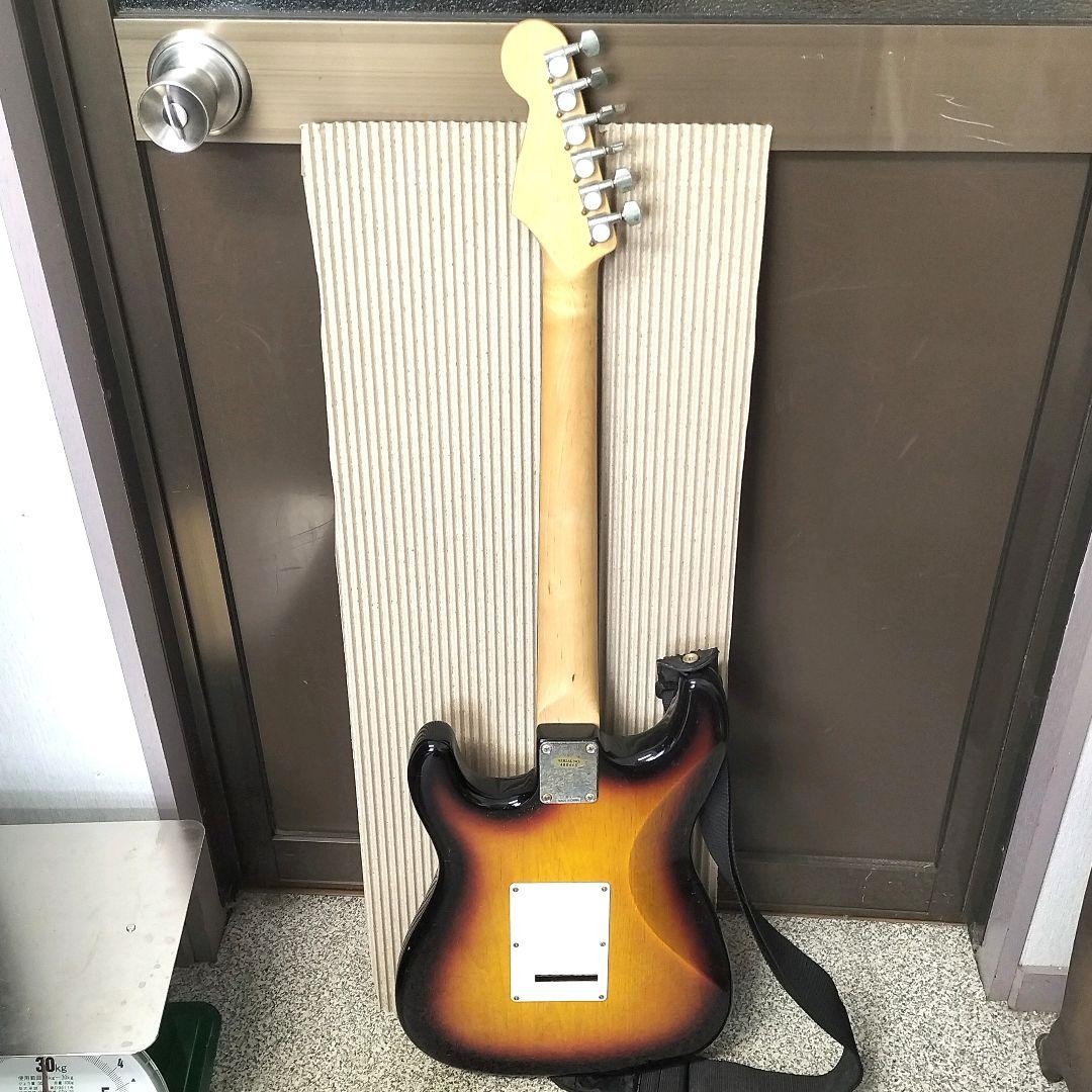 BUSKER'S エレキギター 動作未確認 サンバーストカラー