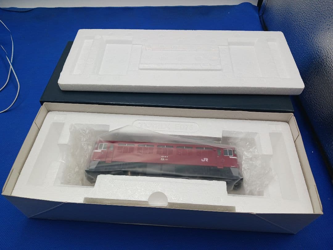 TOMIX HO-197 ED79形0番台 (シングルアームパンタグラフ搭載車)