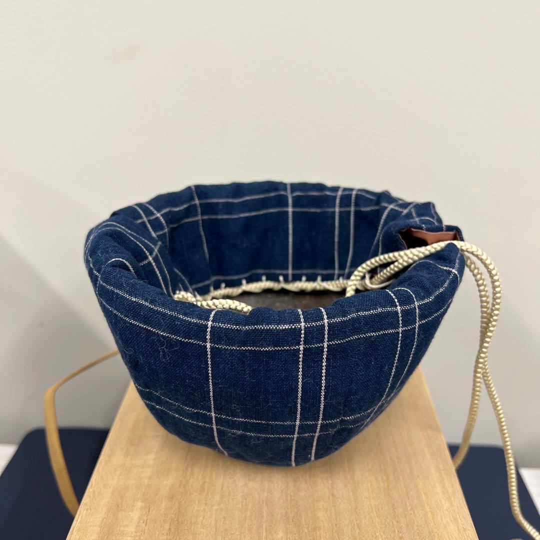 市野信水　丹波白泥茶碗　仕覆付き