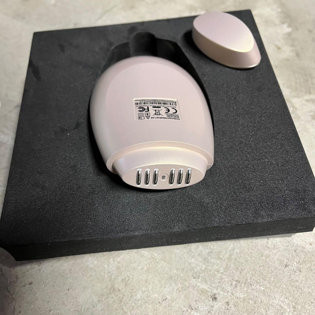 NEWA+ Plus Wireless Edition 美顔器