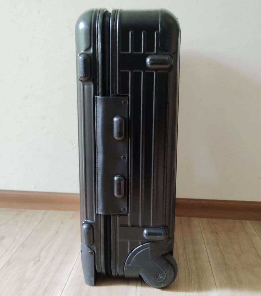 ★RIMOWAリモワ★サルサ機内持込み33Lマットブラック2輪TSAロック