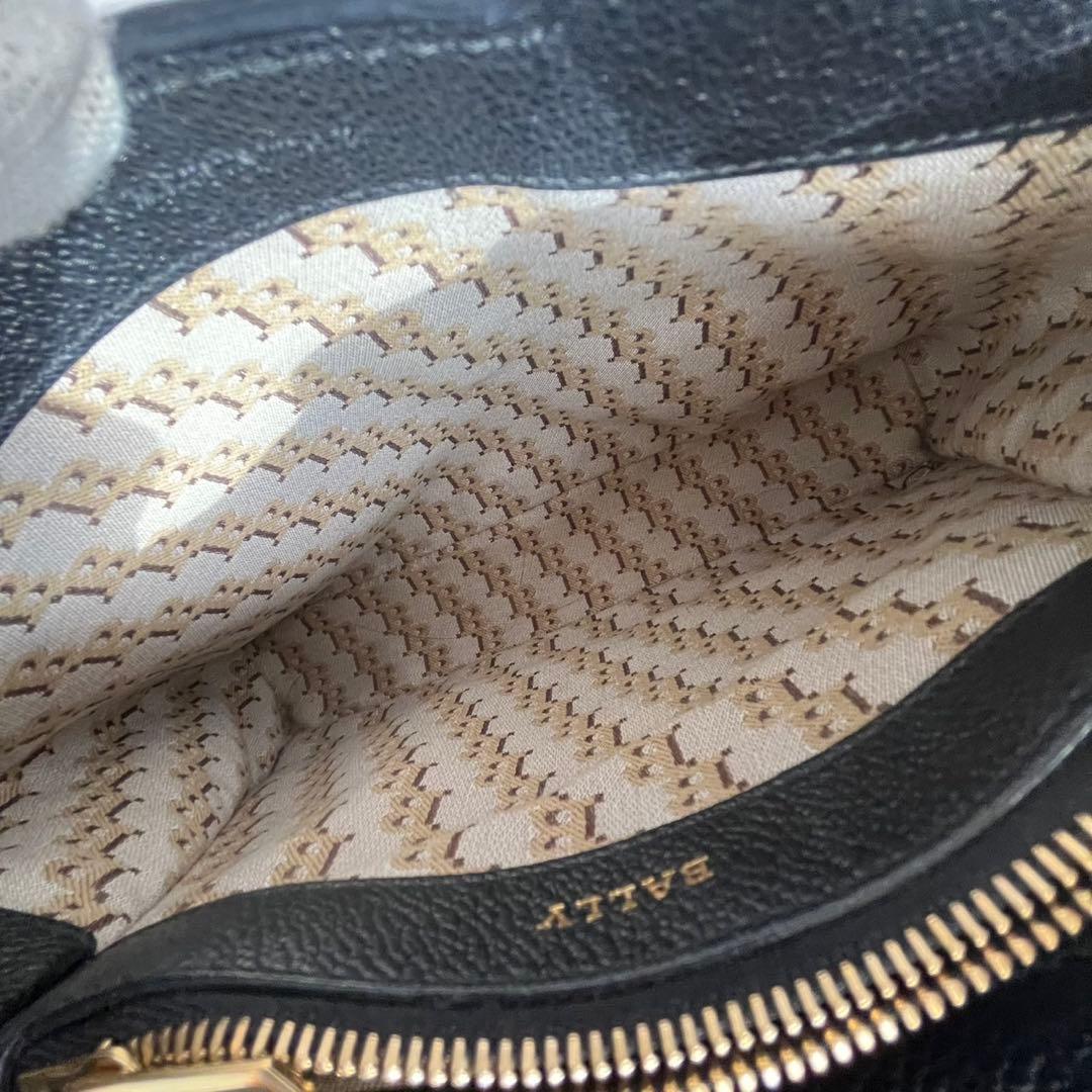 ✨未使用級✨　BALLY バリー　ハンドバッグ　レザー　ブラック　黒　近年モデル