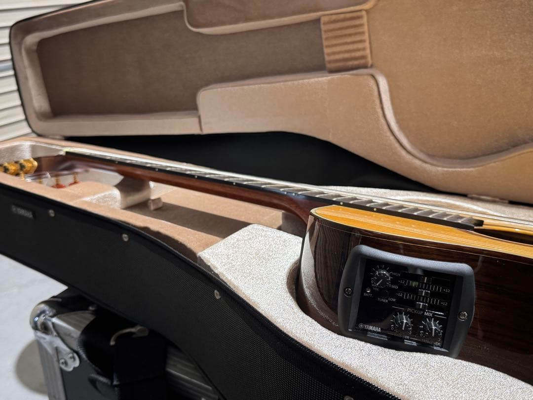 N*C様 YAMAHA NTX1200R クラシックギター　エレガット