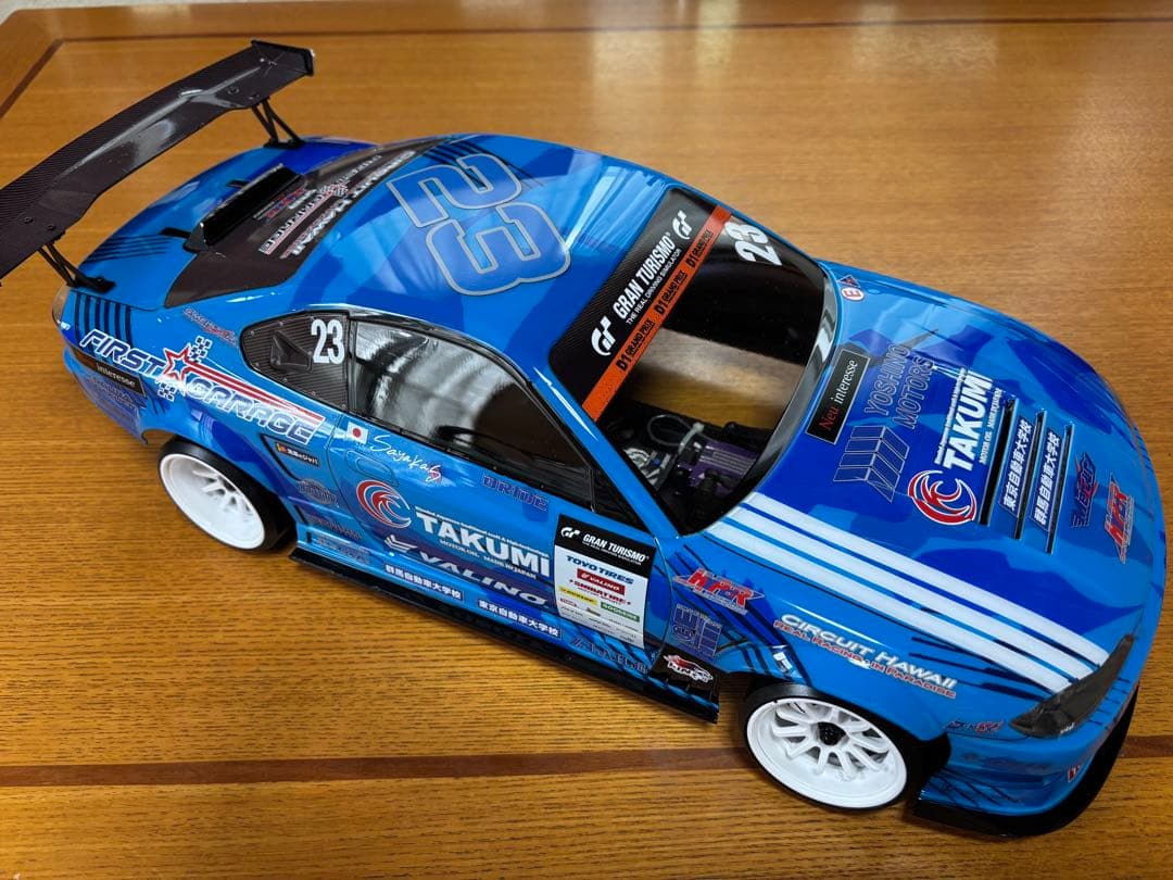 ヨコモ　サヤカスペシャル　S15ボディ　塗装済み