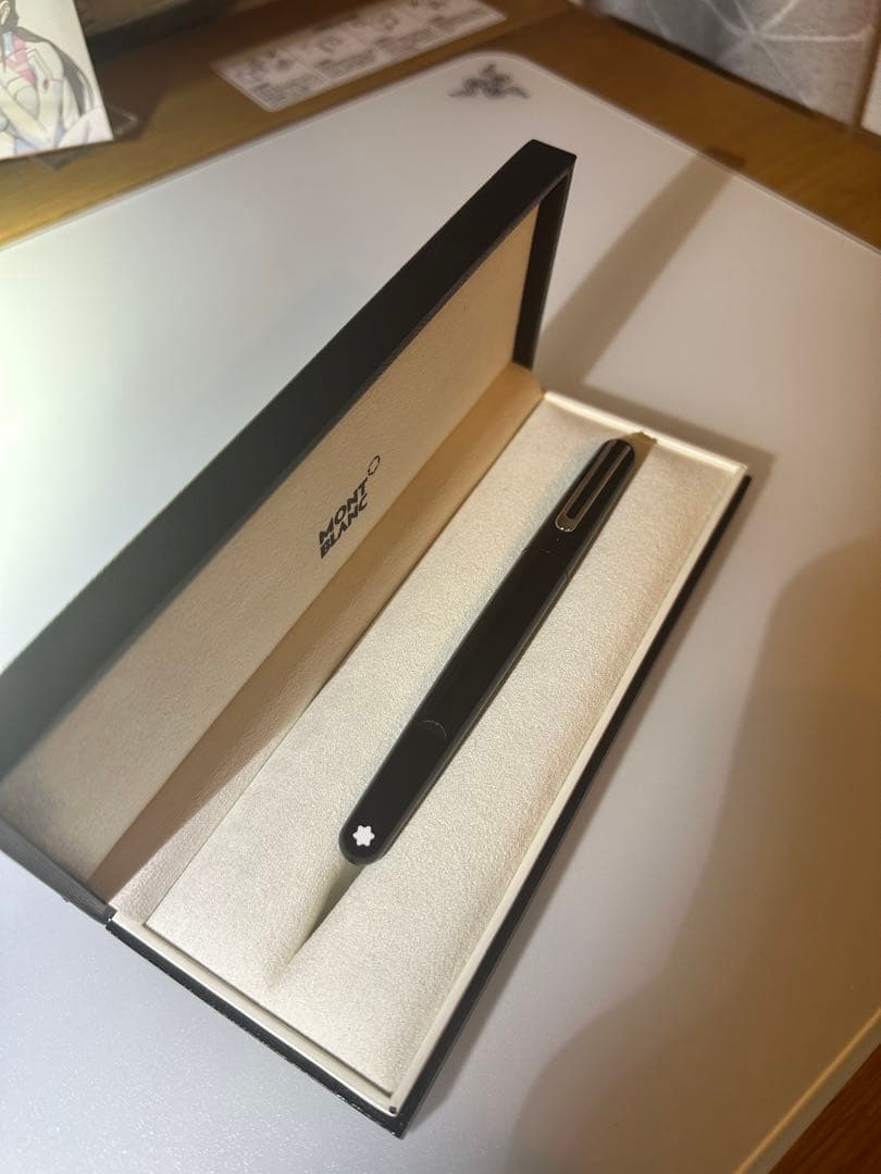 MONTBLANC M マーク・ニューソン 字幅F