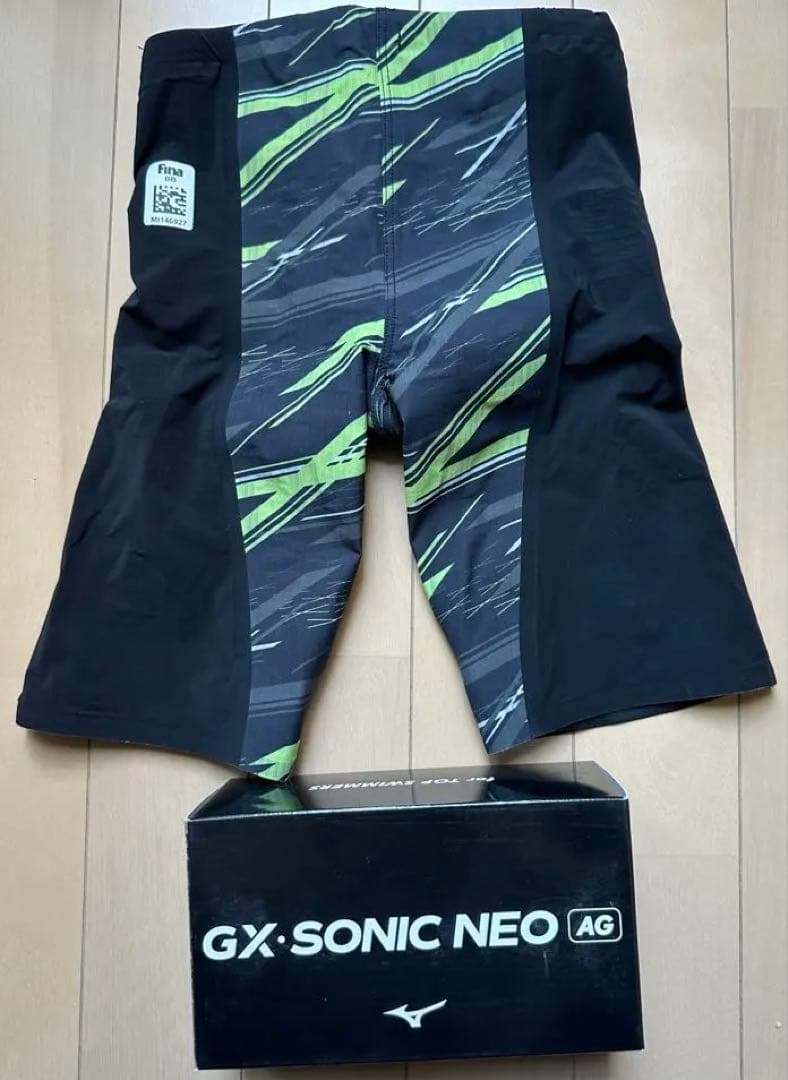 美品　ジュニア140 高速水着　ミズノGX• SONIC NEO AG FINA