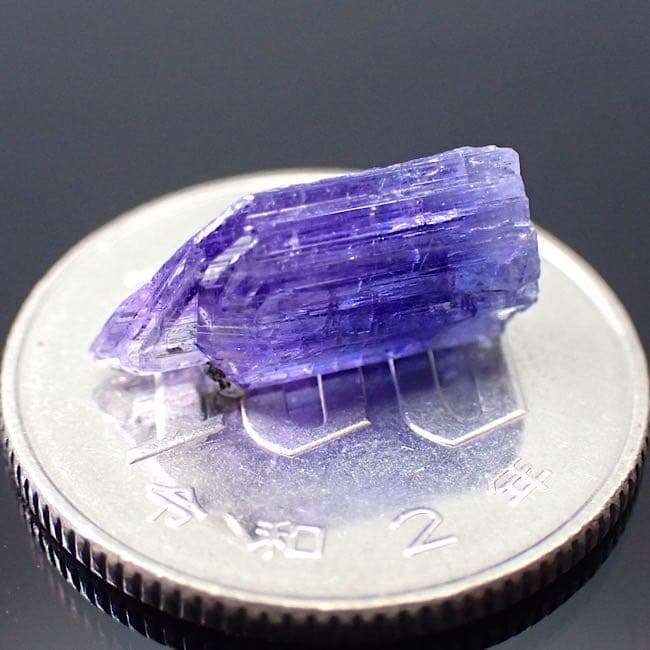 【タンザニア/メレラニ産】タンザナイト自形結晶⑥