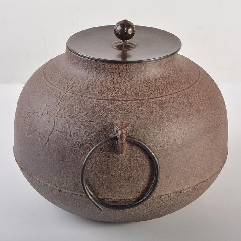 茶道具　人間国宝　釜師　高橋敬典作　桐文　真形釜　鉄釜　共布共箱　MR7512B