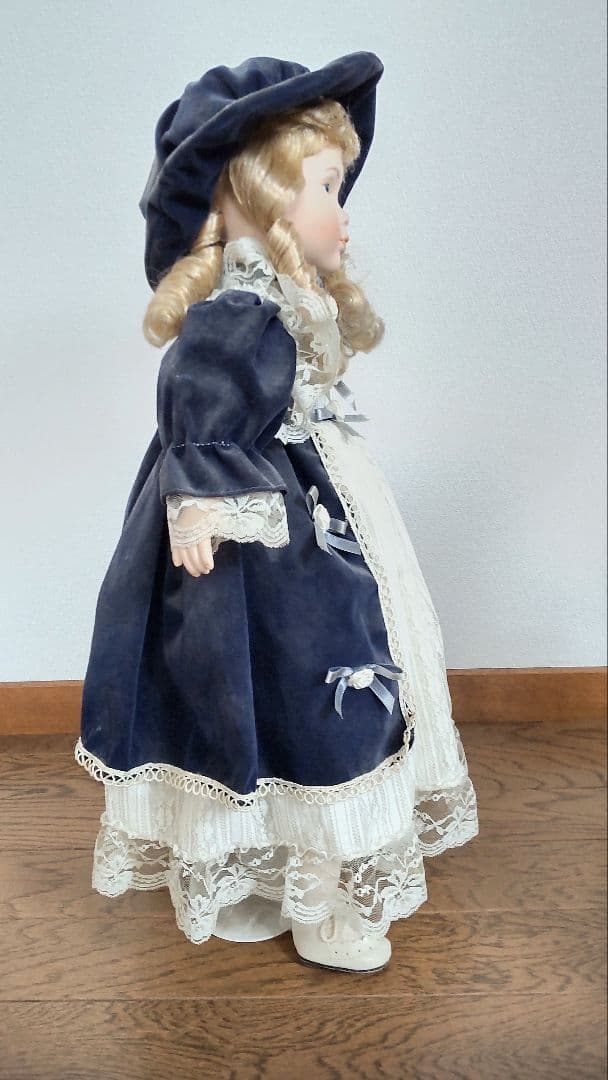 アンティークドール