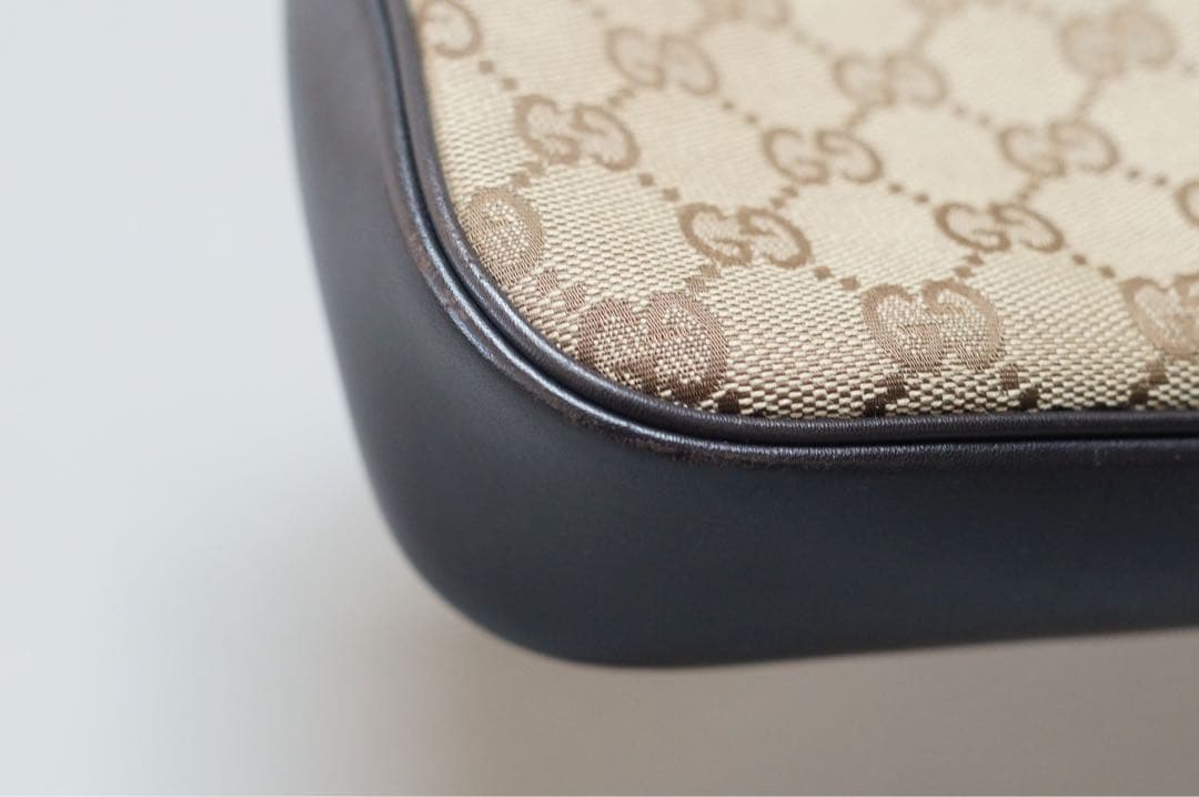 ぴ*き様 グッチ バンブーハンドル GGキャンバス バッグ