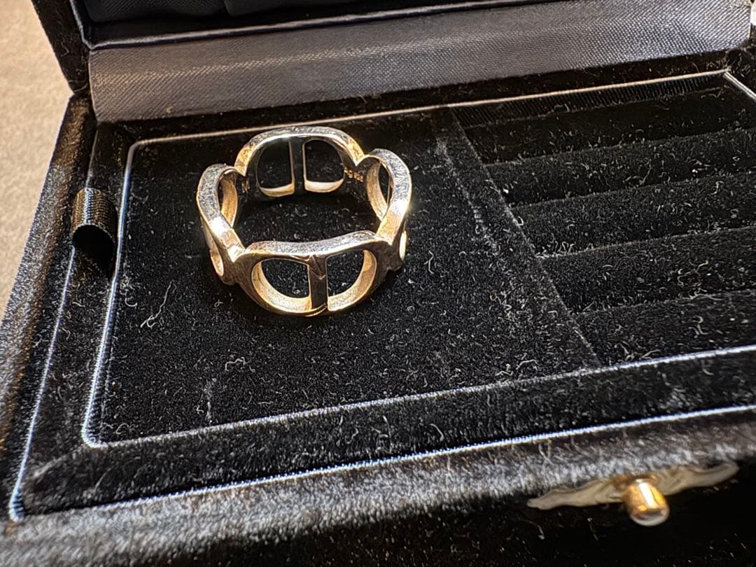 Dior CDロゴチェーンリング