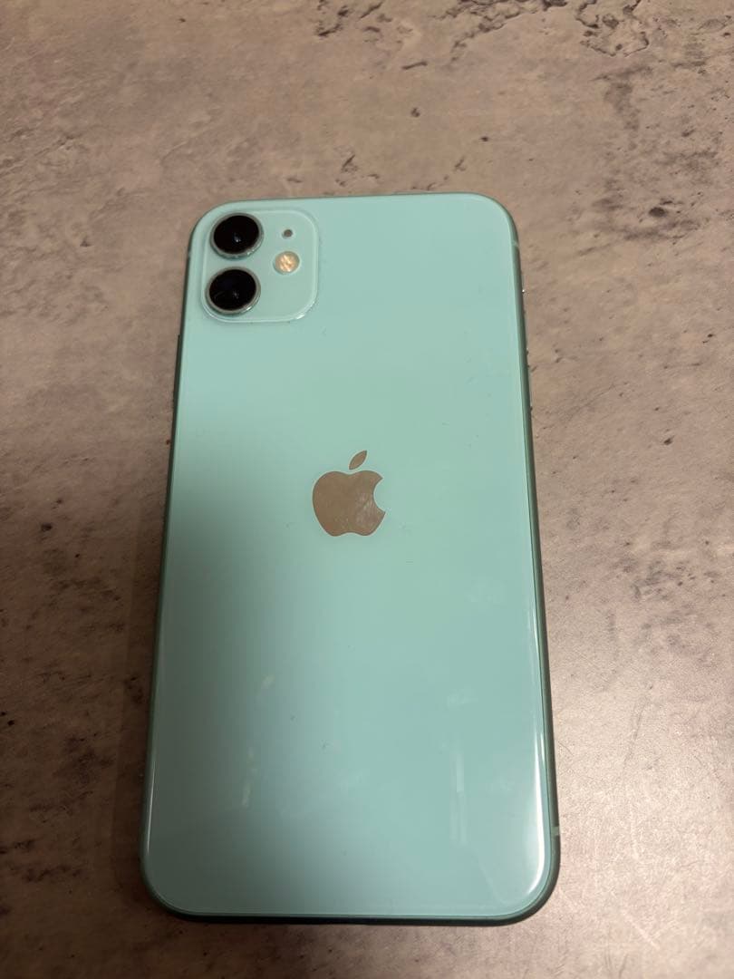 Apple iPhone 11 ミントグリーン 本体