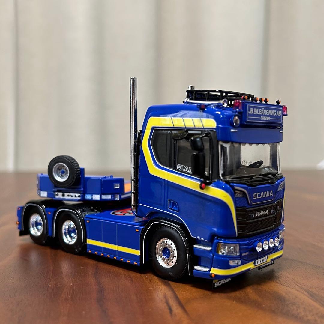 WSIスカニア 6×4セミホイールウェルローローダートレ1/50