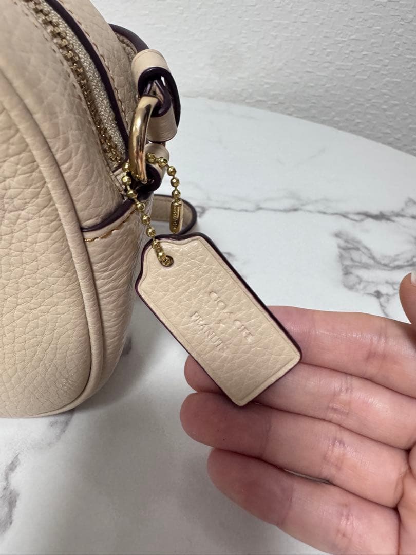 す*ん様 【新品 未使用】COACH スヌーピー ショルダーバッグ CF249