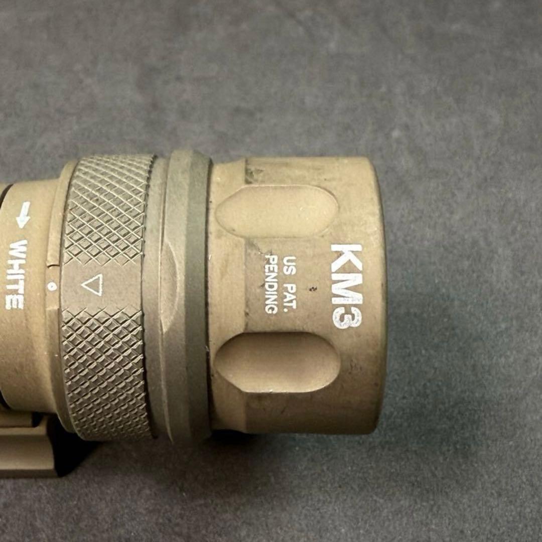 実物シュアファイア　M952V ウエポンライト