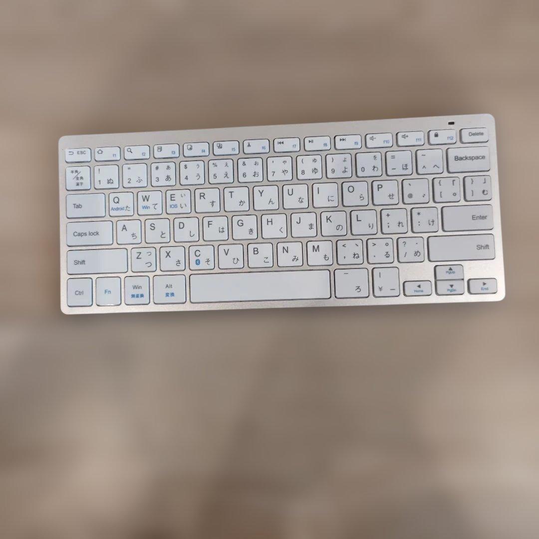 本体ipad第6世代＋ipadmini2＋USBケーブル＋ipad第6世代カバー