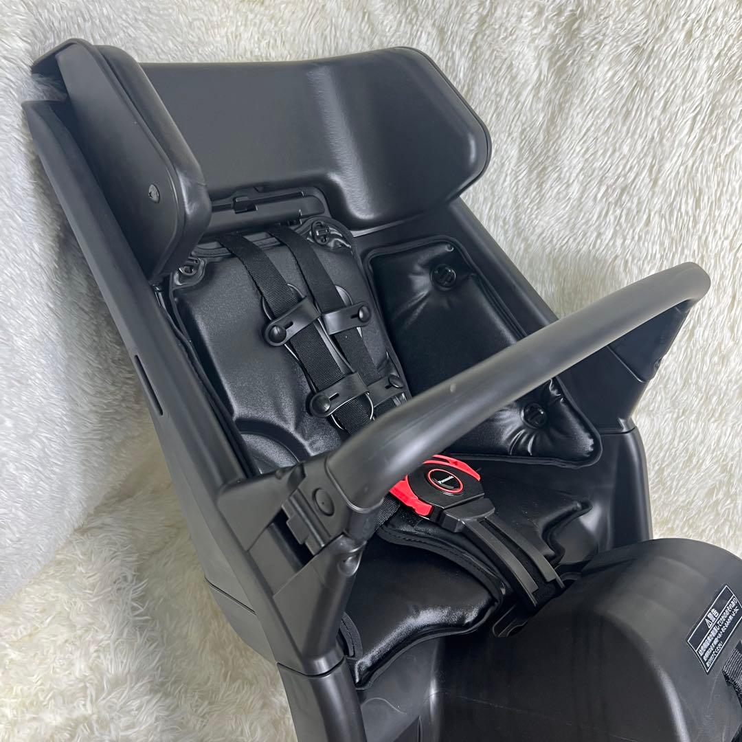 未使用品 Panasonic チャイルドシート PRBC-001DX ブラック