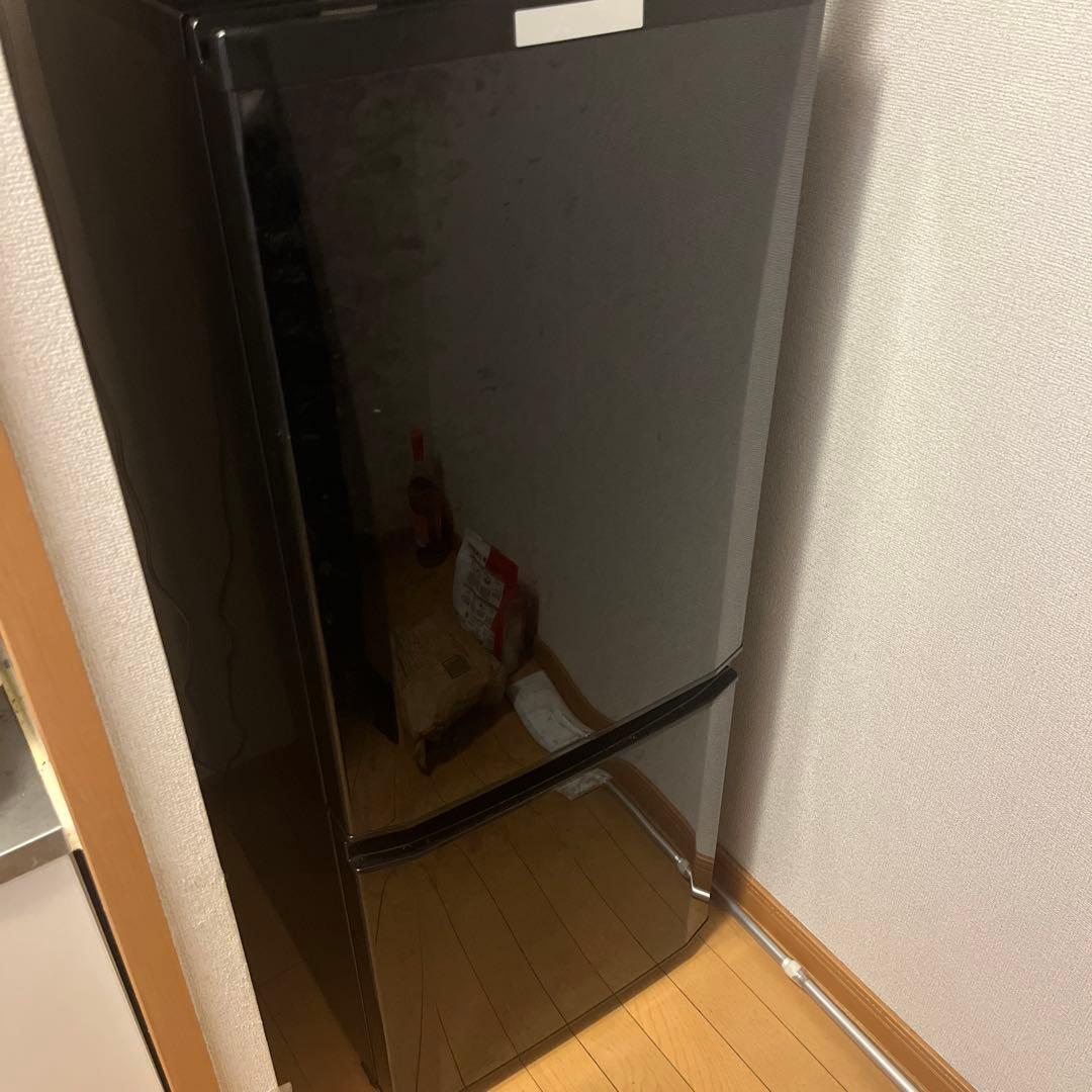 MR-P15E-B(サファイアブラック) Pシリーズ 冷蔵庫 146L