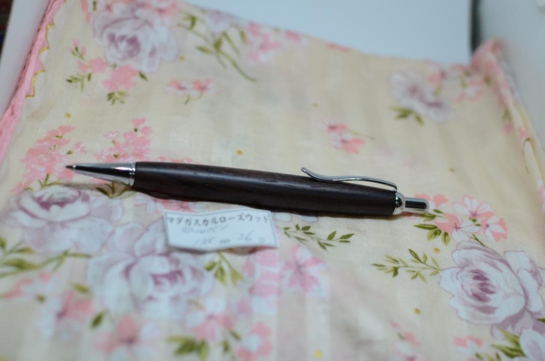 【ベル＝僕】完成いたしました。木軸　手作り　木のボールペン
