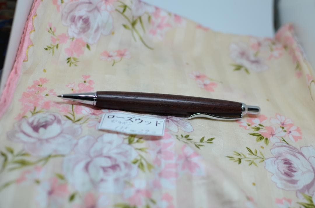【ベル＝僕】完成いたしました。木軸　手作り　木のボールペン