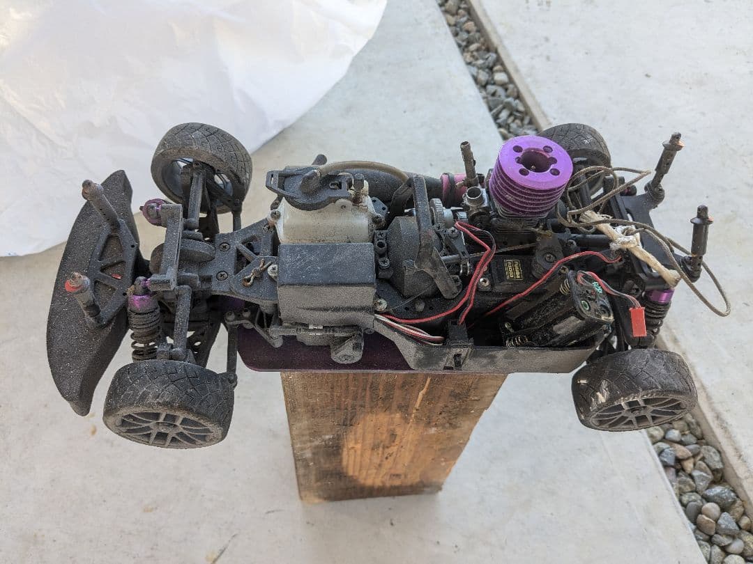 ホビーラジコンカー エンジン搭載