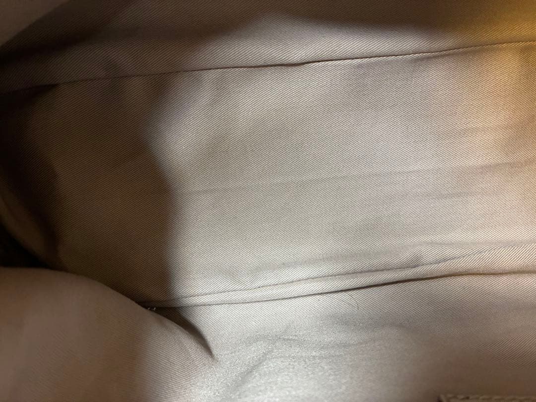 アタオ　エルヴィ　グレージュ