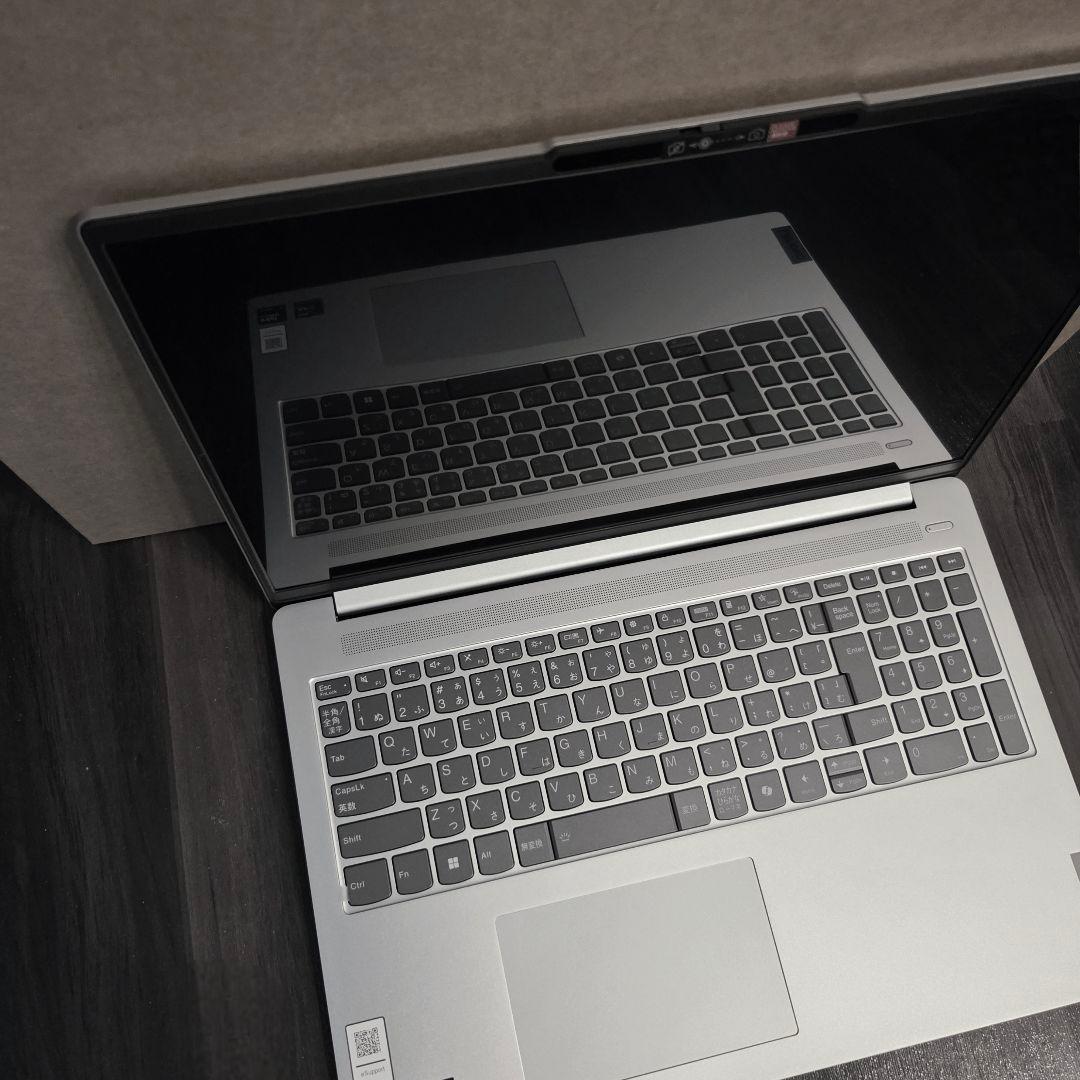 わったー　新品＊Lenovo IdeaPad Slim 5i Gen9