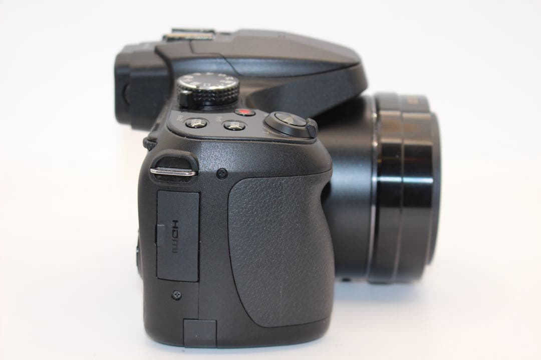 ★美品★ショット数83回★新品級★ LUMIX DC-FZ85 コンデジ　バッグ